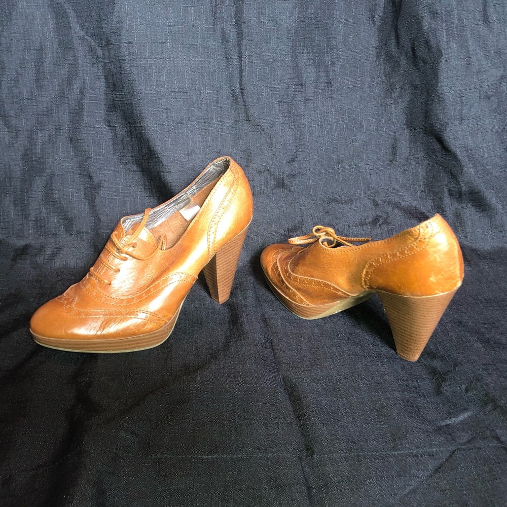 Office London Heel Ankle Boot Oxfords